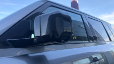 Land Rover Defender 2.0 D240 SE 110 5dr Auto Diesel Estate